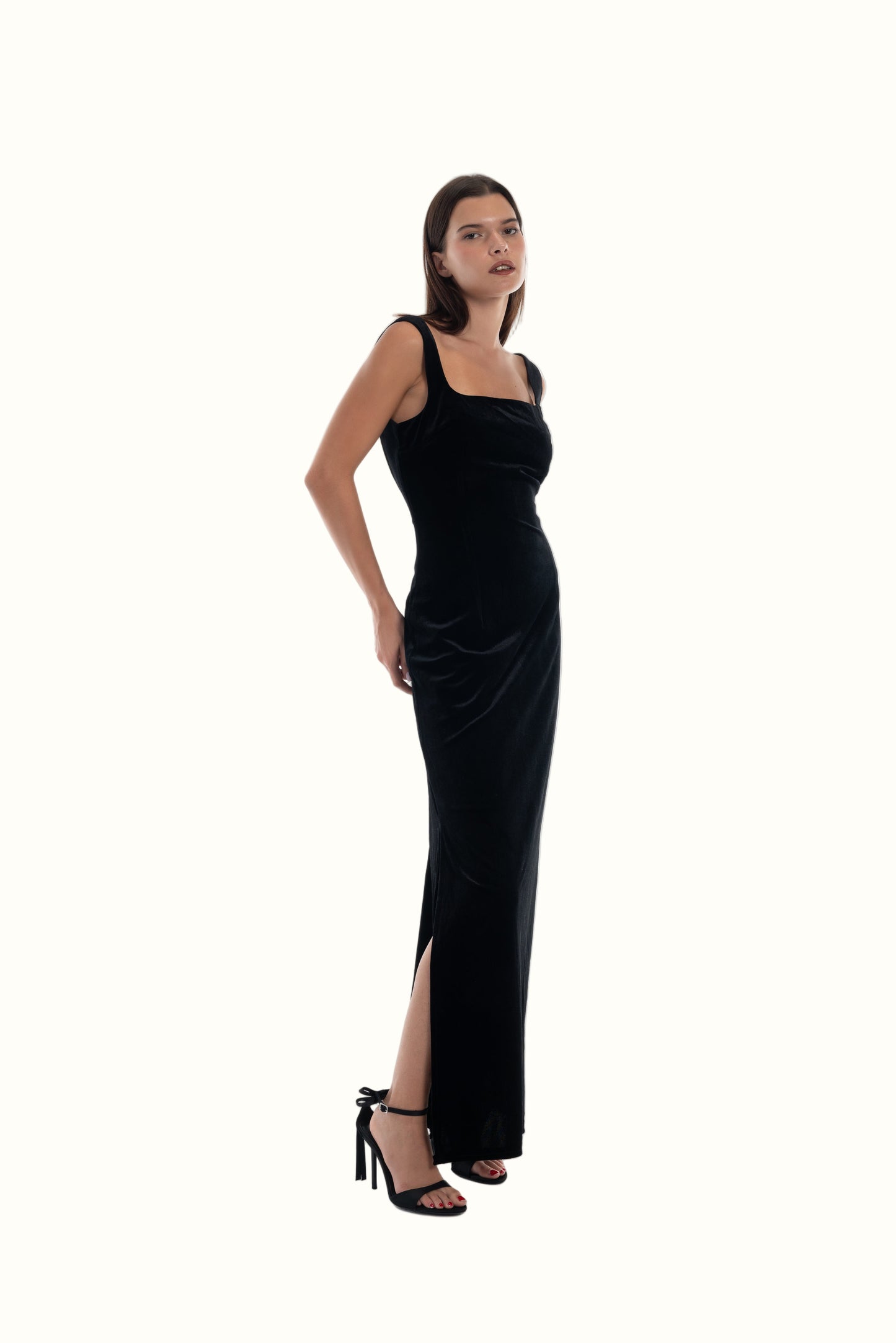 LUCE woman Side slit black gown dress